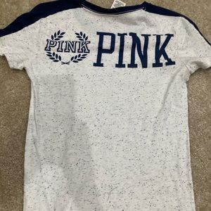 VS PINK tshirt size M